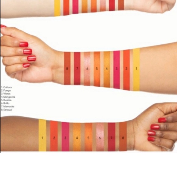 3 Eyeshadow Palettes - Picture 9 of 11